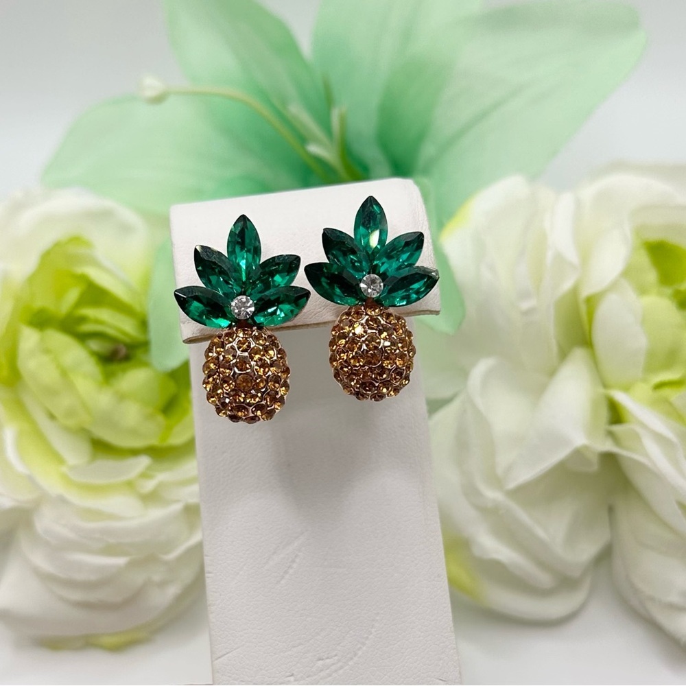 Tropical Pineapple Gemstone Stud Pierced Earrings NEW! - Picture 3 of 6